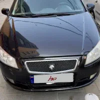 یک دستگاه خودروی راناLx