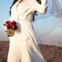 لباس عقد