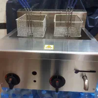 سرخ کن صنعتی گازی داری شیر تخلیه در حد در حد|کافیشاپ و رستوران|بهارستان, |دیوار