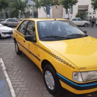 خودرو تاکسی ۴۰۵ جهت سرویس دهی ساعتی