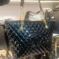 تنوع کیف در گالری رز|کیف، کفش، کمربند|آران و بیدگل, |دیوار