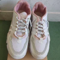 کفش اسپرت نو سایز ۴۰|کیف، کفش، کمربند|شیراز, زیباشهر|دیوار