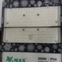 پرژکتور ال ای دی|لامپ و چراغ|قم, شهرک امام حسن|دیوار