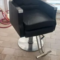 صندلی ارایشگاه