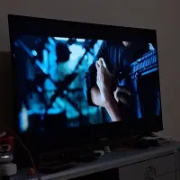 تلویزون|تلویزیون و پروژکتور|پرند, فاز ۶|دیوار