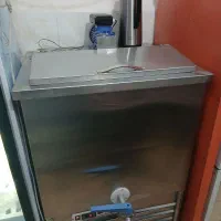 یخچال شیر ۲۰۰ لیتری یخچال فریزر ۱عدد یخچال ۳عدد