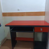 میز کامپیوتر