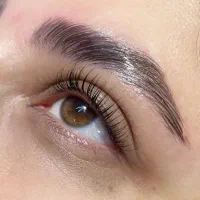 خدمات لیفت و لمینت مژه و ابرو درچه