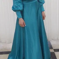 لباس مجلسی فقط یکبار استفاده شده