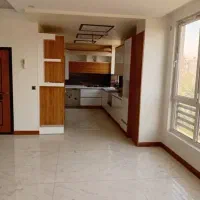 ۹۰ متر / خوش نقشه / فول امکانات / زیر قیمت منطقه