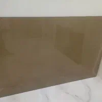 شیشه دودی برای شیشه  میز ناهار خوری