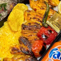 استخدام9نفر کارگرساده در رستوران مجلل باجاخواب.غذا|استخدام خدمات فروشگاه و رستوران|تهران, نارمک|دیوار