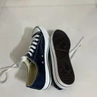 کتونی اسپرت|کیف، کفش، کمربند|هشتگرد, فاز ۷ مهستان|دیوار