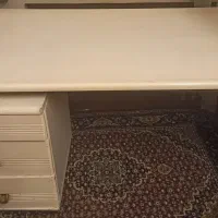 میز کامپیوتر با سه کشو