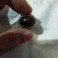 یک انگشتر نقره عیار 925رکاب دستساز با نگین عقیق