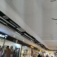 فروشنده خانم