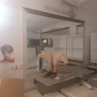 ویترین مغازه و دکورآرایشگاه