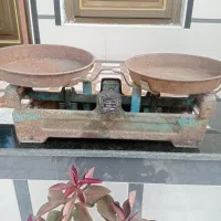 ترازو کششی سنگی