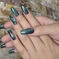 کاشت ناخن با این تمیزی و ظرافت کار فقط ۵۰۰