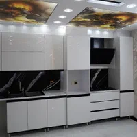 کاشی کاری نصب کاشی و سرامیک بین کابینتی