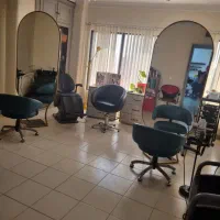 اتاق و میز ناخن برای اجاره قیمت توافقی|اجارهٔ دفتر کار، اتاق اداری، مطب|کرج, چهارصد دستگاه|دیوار