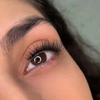 مدل برای کاشت مژه|خدمات آرایشگری و زیبایی|شاهین‌شهر, نظامی|دیوار