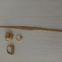 نزد یک ۸ گرم طلا بادو درصد فروش فوری