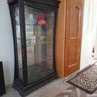 مبل سلطنتی 9نفره با3میزعسلی وبوفه وکمدکودک