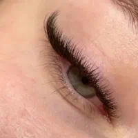 خدمات تخصوصی اکستنشن مژه