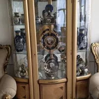 ویترین تمام چوب