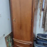 کمد چوبی