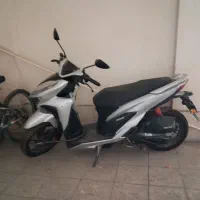 موتور کلیک صحیح و سالم رنگ طوسی اخر ۱۴۰۳