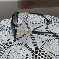 عینک آفتابی و گردنبند|زیورآلات و اکسسوری|پردیس, فاز ۹|دیوار