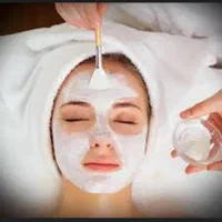 پاک سازی صورت  بدن با مواد و دستگاه