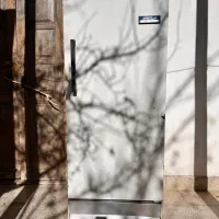 فریزر طبقه ای کاملا سالم