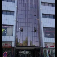 رهن و اجاره یک واحد آپارتمان تجاری در مجتمع محبوبی