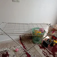 رخت آویز بزرگ نو|بندرخت و رخت‌آویز|شیراز, شهرک گلستان|دیوار
