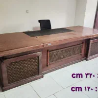 میز مدیریت به همراه ال