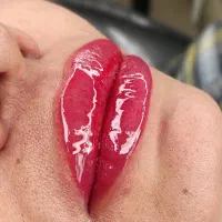 آرایش دائم|خدمات آرایشگری و زیبایی|پرند, فاز ۲|دیوار