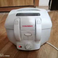 سرخ کن sunny در حد نو|اجاق گاز و لوازم برقی پخت‌وپز|رشت, جانبازان|دیوار