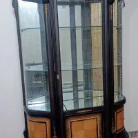 کمد ویترین نیم دایره