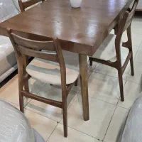 ناهارخوری نامبروان رشت|میز و صندلی غذاخوری|رشت, رودبارتان|دیوار