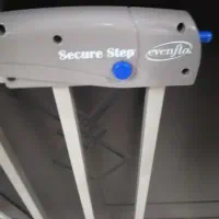 درب محافظ کودک آمریکایی|اسباب و اثاث بچه|تهران, شهرآرا|دیوار