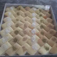 همکار خانم برای پادویی کاک پزی