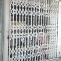 مغازه-تجاری