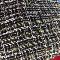 پارچه شانل بافت شاین دار.مخصوص کت و پالتو