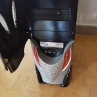 کامپیوتر ب همراه کیس و مانیتور