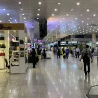 کارمند فروش خانم برای غرفه فرودگاه امام خمینی