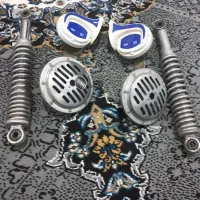 ۲جفت بوق و ۱جفت کمک