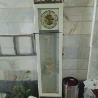 کلاسیک دو عدد ساعت دیواری و ایستاده درحد نو